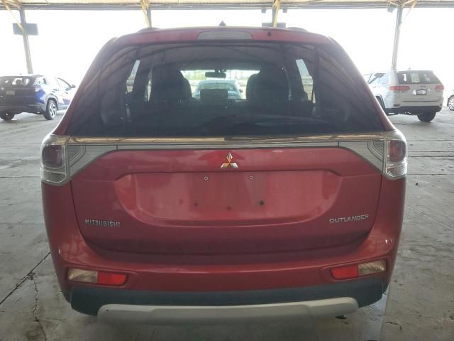 2015 Mitsubishi Outlander ES