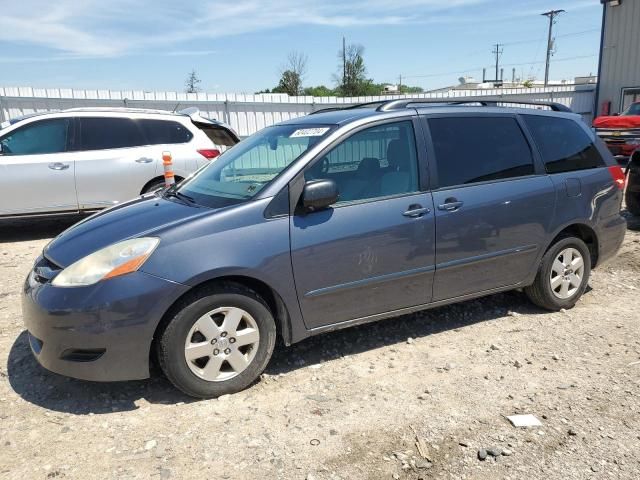 2009 Toyota Sienna CE