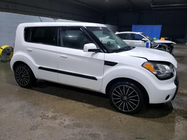 2010 KIA Soul +