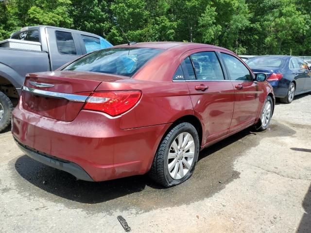 2013 Chrysler 200 Touring