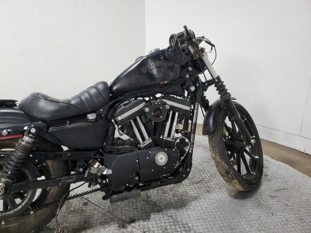 2016 Harley-Davidson XL883 Iron 883