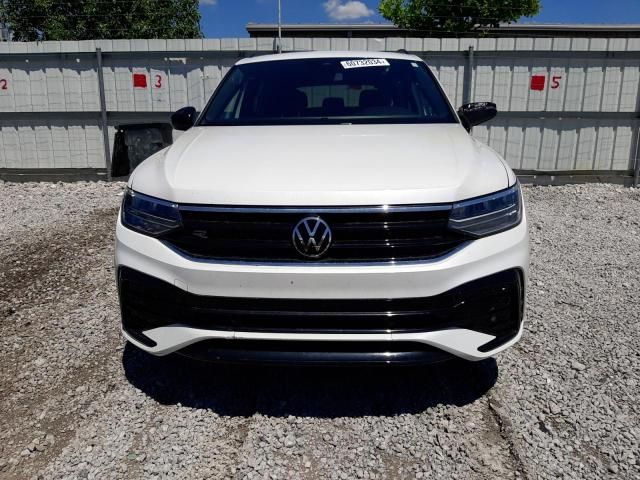 2023 Volkswagen Tiguan SE R-LINE Black