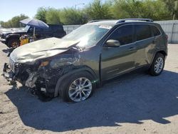 Carros salvage sin ofertas aún a la venta en subasta: 2019 Jeep Cherokee Latitude