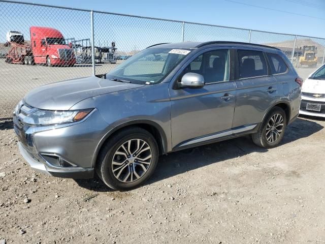 2016 Mitsubishi Outlander SE