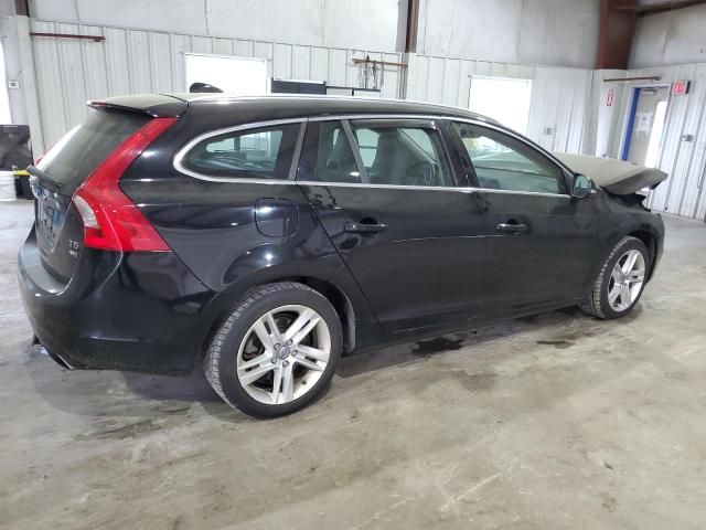 2015 Volvo V60 PREMIER+