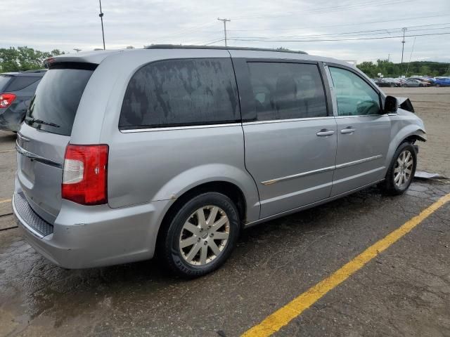 2013 Chrysler Town & Country Touring