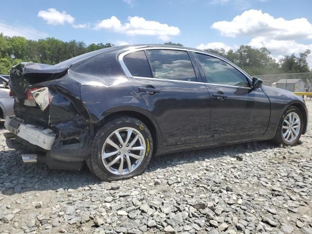 2015 Infiniti Q40