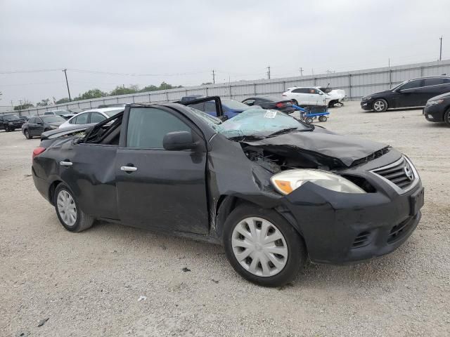 2013 Nissan Versa S