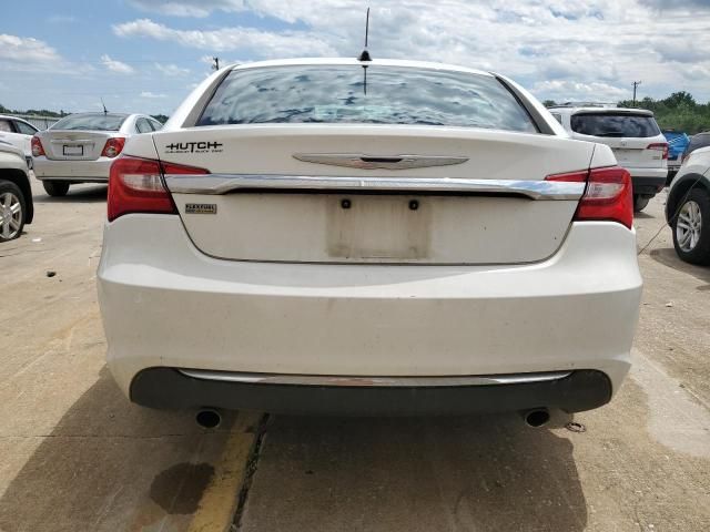 2013 Chrysler 200 Touring