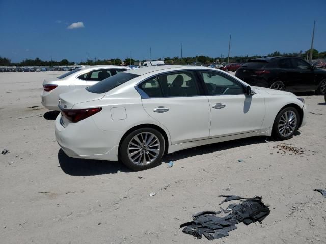 2022 Infiniti Q50 Luxe