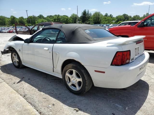 2004 Ford Mustang