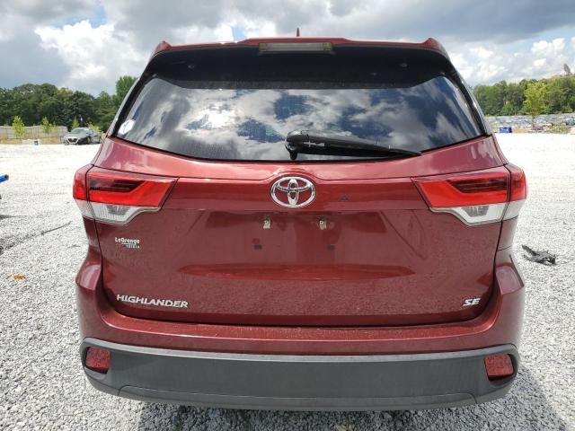 2018 Toyota Highlander SE