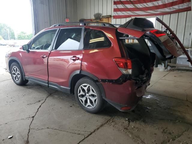 2024 Subaru Forester Premium