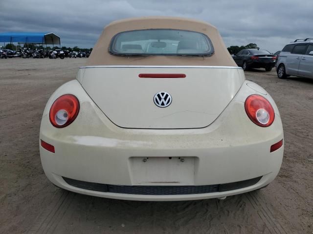 2010 Volkswagen New Beetle