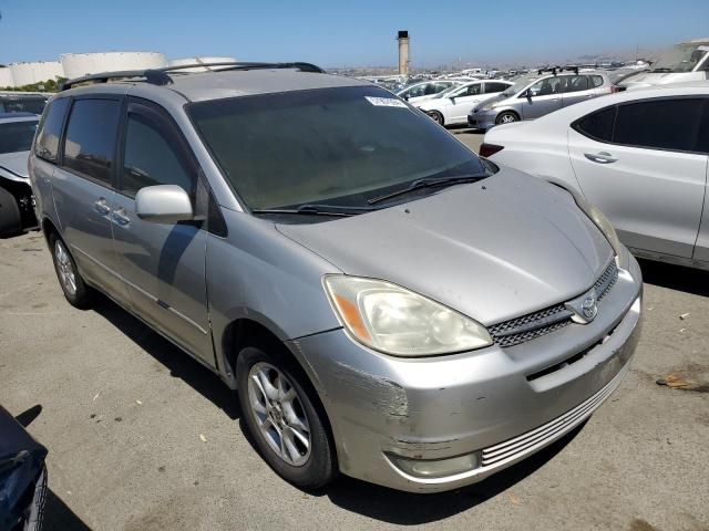 2004 Toyota Sienna XLE