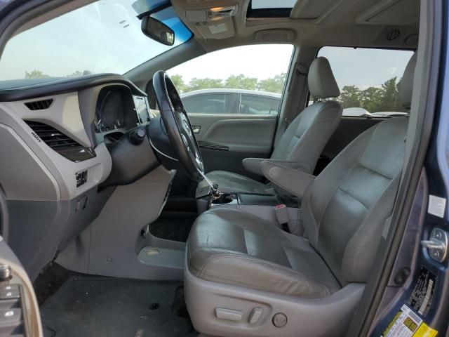 2015 Toyota Sienna XLE