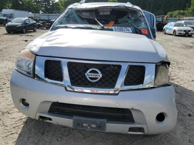 2013 Nissan Armada SV