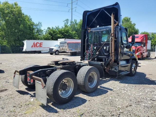 2017 Freightliner Cascadia 125