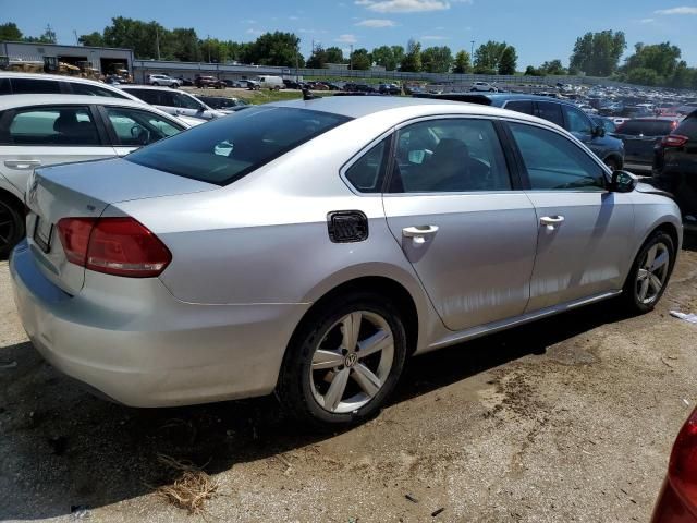 2012 Volkswagen Passat SE