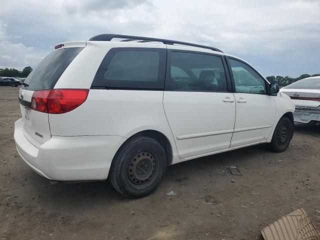 2007 Toyota Sienna CE