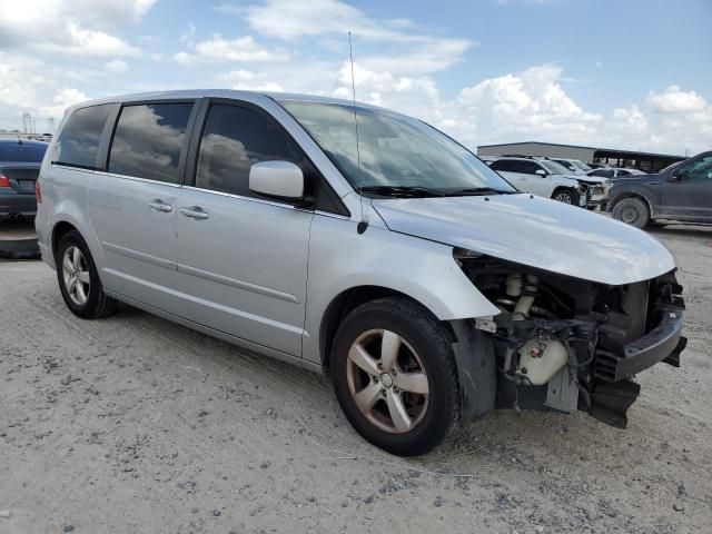 2010 Volkswagen Routan SE