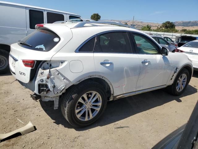 2015 Infiniti QX70