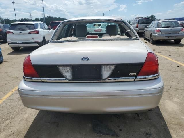 2011 Ford Crown Victoria LX