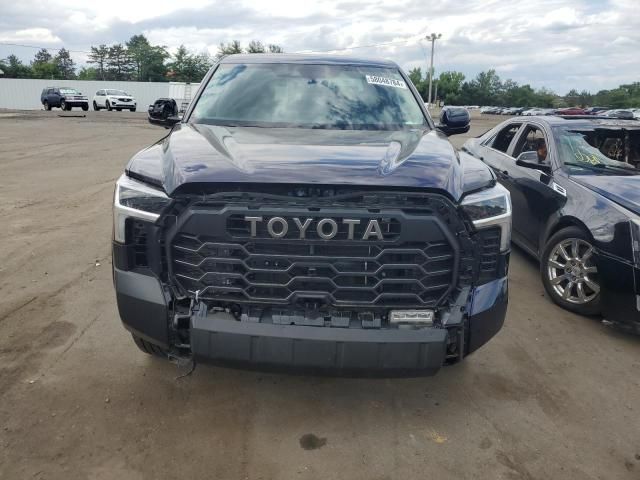 2022 Toyota Tundra Crewmax SR