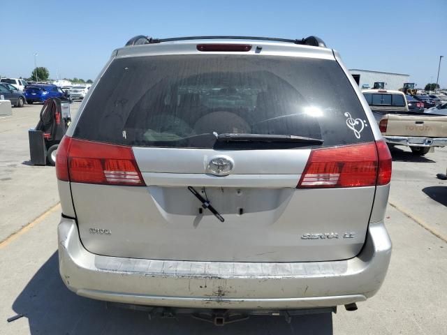 2005 Toyota Sienna CE