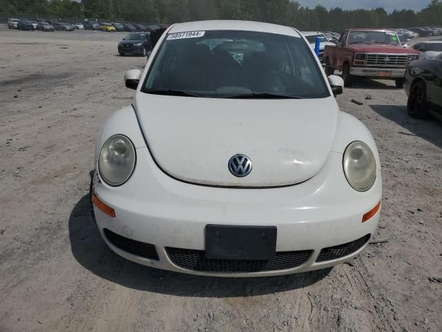 2009 Volkswagen New Beetle S