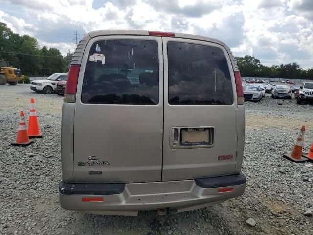 2001 GMC Savana G1500 Luxury