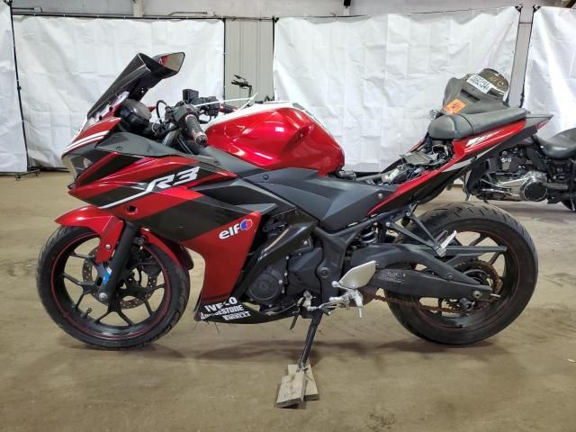 2015 Yamaha YZFR3