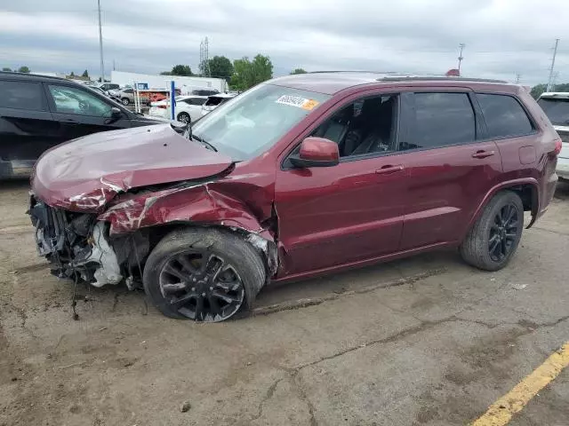 2020 Jeep Grand Cherokee Laredo