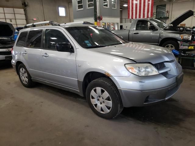 2005 Mitsubishi Outlander LS