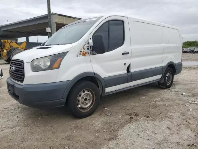 2017 Ford Transit T-150