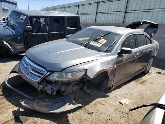 2011 Ford Taurus SE