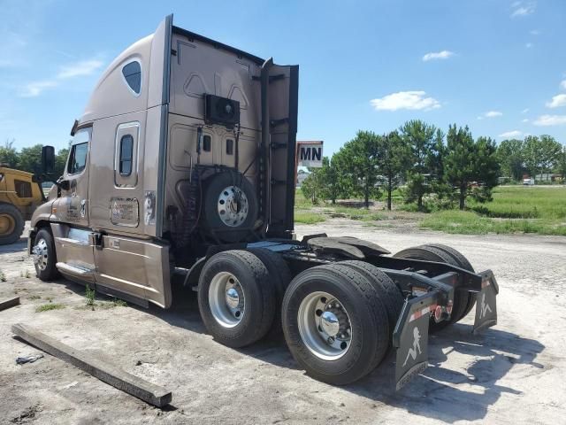 2017 Freightliner Cascadia 125