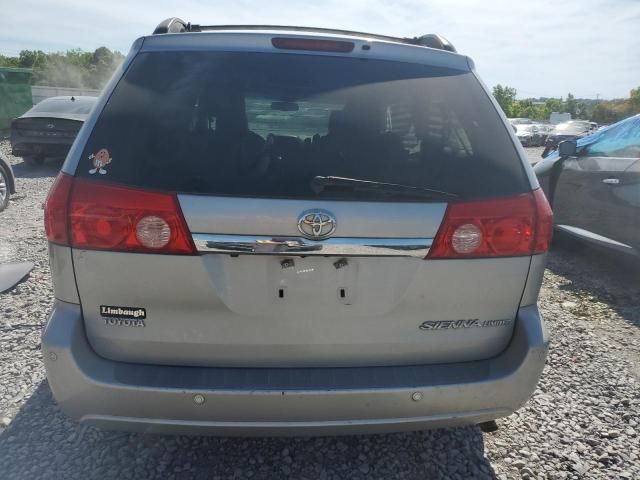 2007 Toyota Sienna XLE