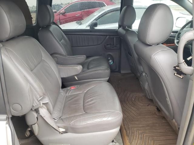 2009 Toyota Sienna XLE