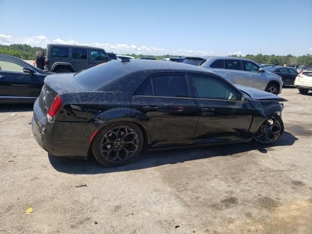 2019 Chrysler 300 Touring