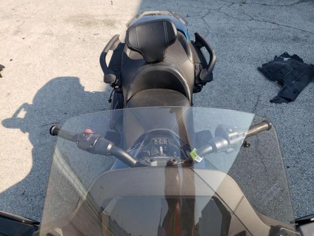 2023 Can-Am Spyder Roadster RT