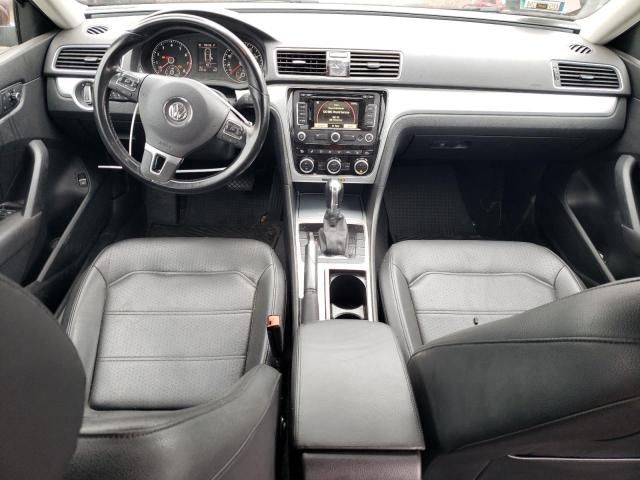 2012 Volkswagen Passat SE