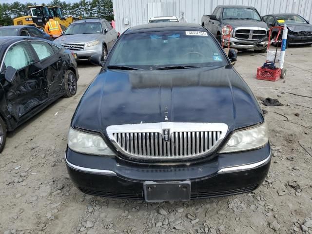 2011 Lincoln Town Car Executive L