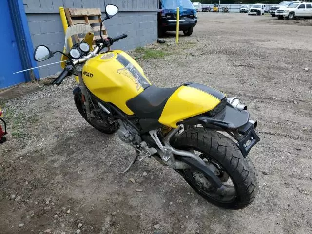 2005 Ducati Monster S2R