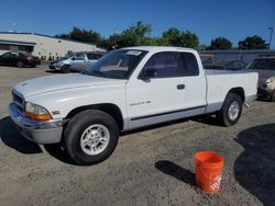 Salvage cars for sale from Copart Sacramento, CA: 2000 Dodge Dakota