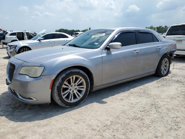 2016 Chrysler 300C