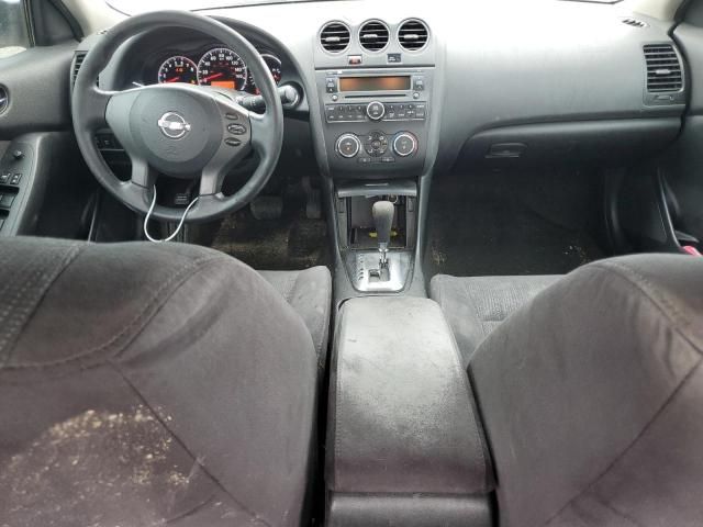 2010 Nissan Altima Base