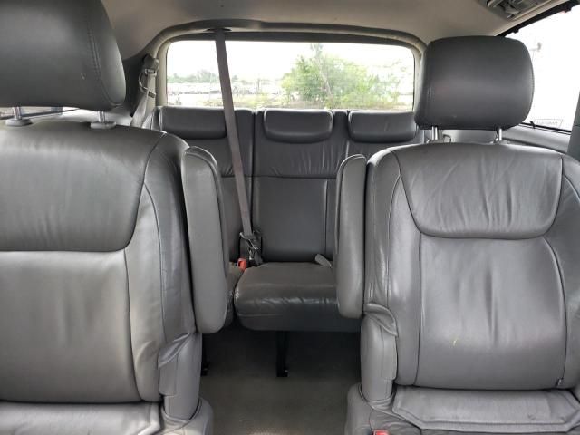 2004 Toyota Sienna XLE