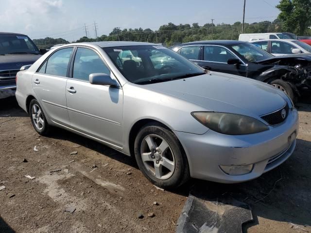 2005 Toyota Camry LE