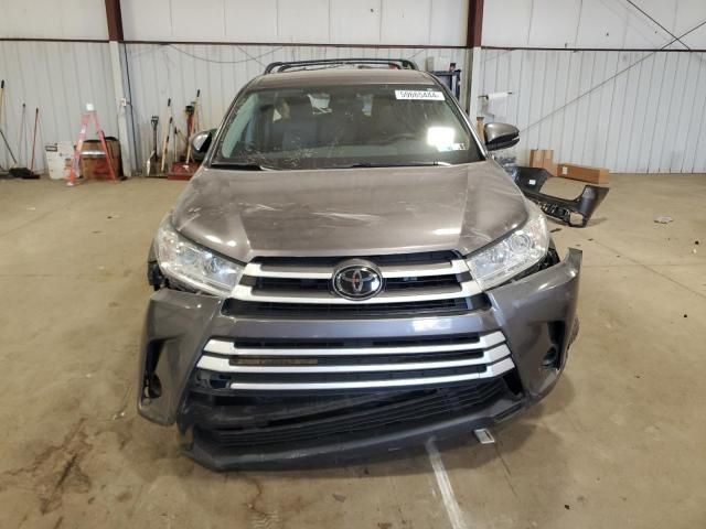 2018 Toyota Highlander LE